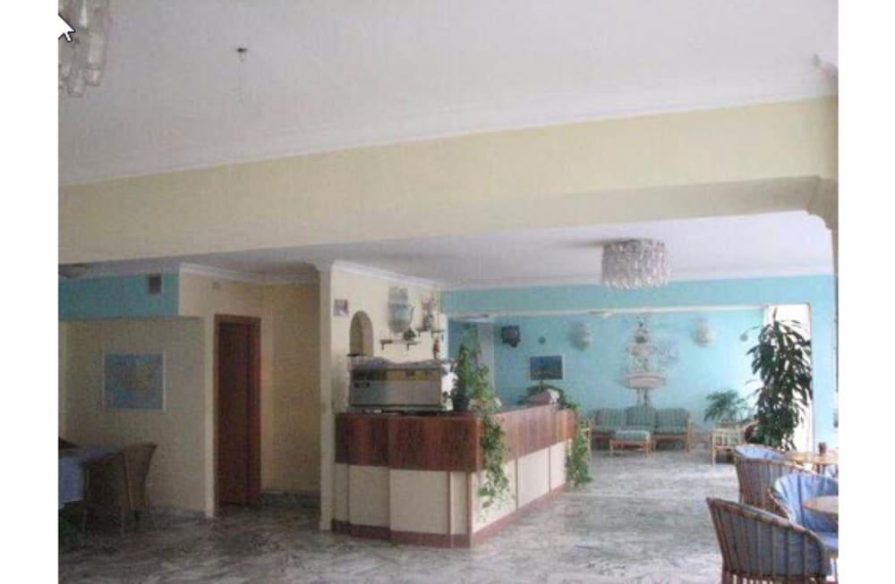 Villa Athena Giardini Naxos Exterior foto